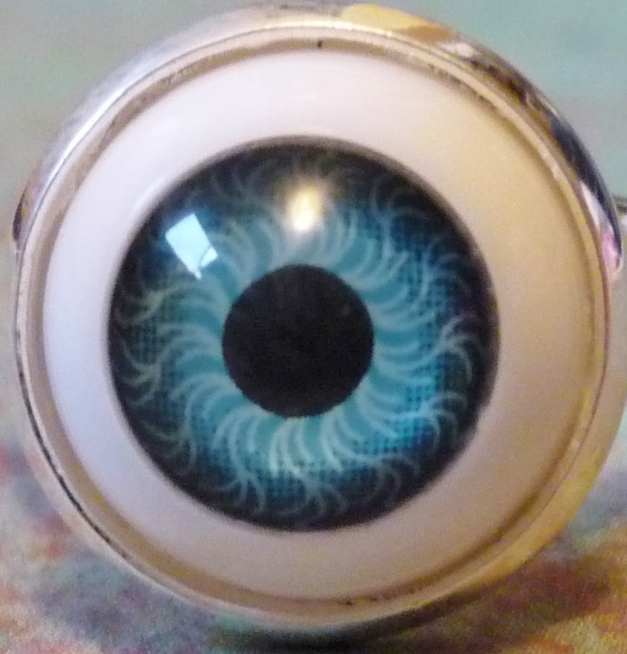 My friends stared into my eye and said I was weird. I've always had this blue  ring around my iris. : r/pics